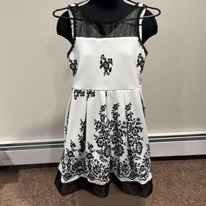 Bonnie Jean Girls Dress as 14